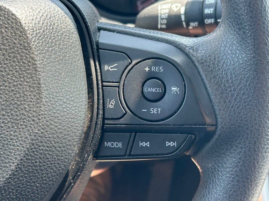 Used 2024 Toyota RAV4 XLE w/ Convenience Package FWD image 37