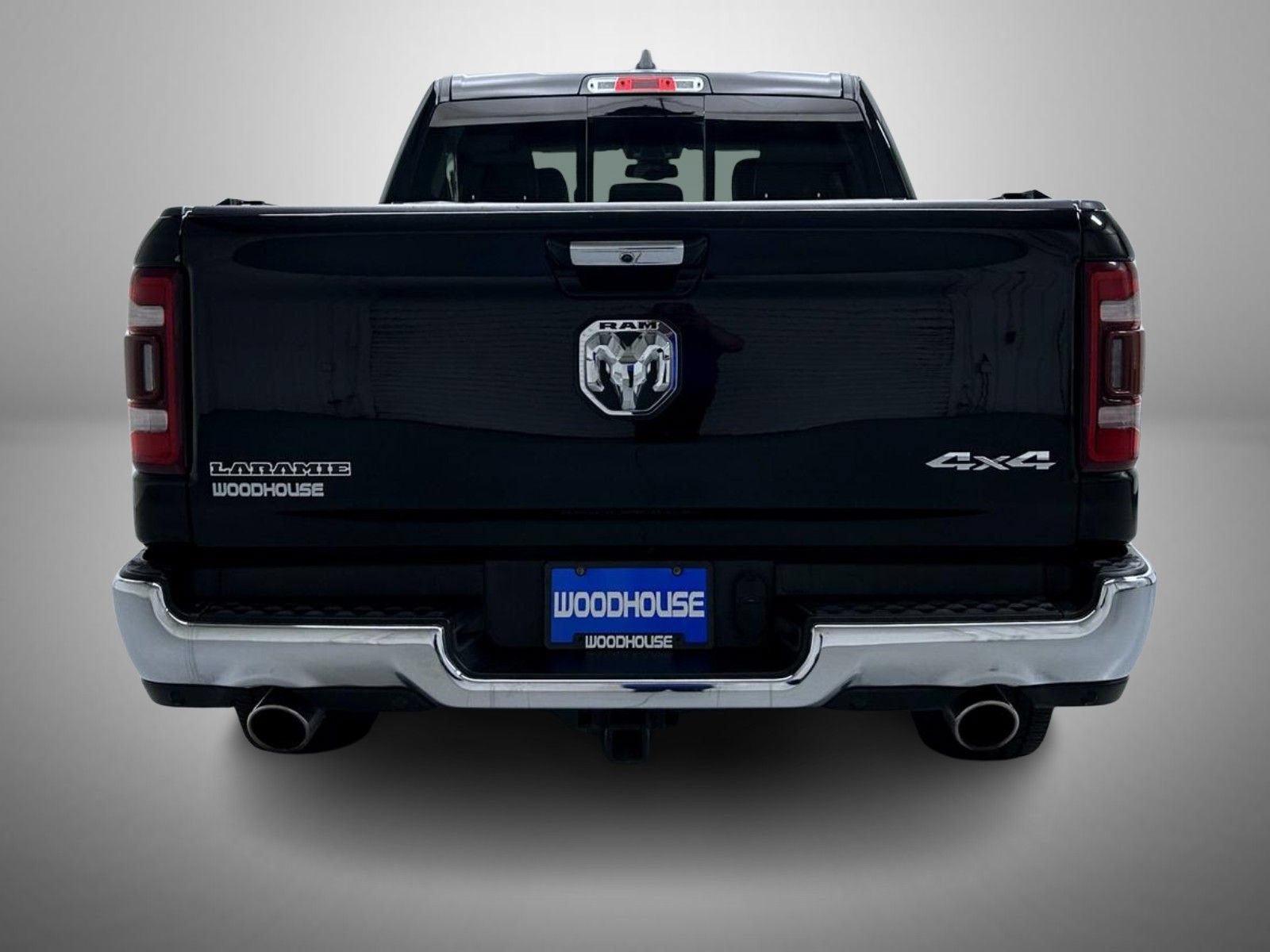 Used 2020 RAM 1500 Laramie AWD/4WD image 6