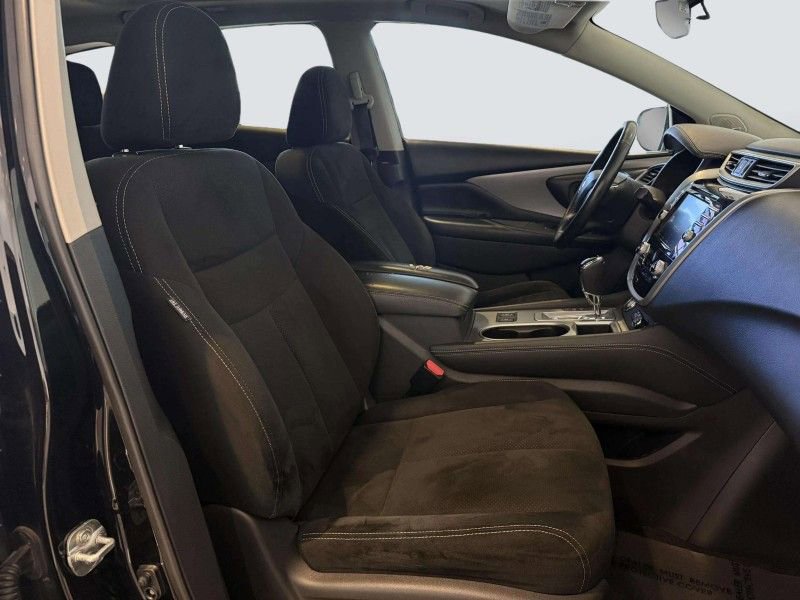 Used 2019 Nissan Murano SV w/ Premium Package image 35