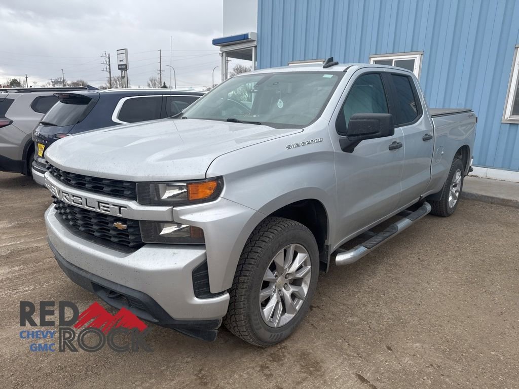 Used 2020 Chevrolet Silverado 1500 Custom w/ Custom Value Package AWD/4WD image 7
