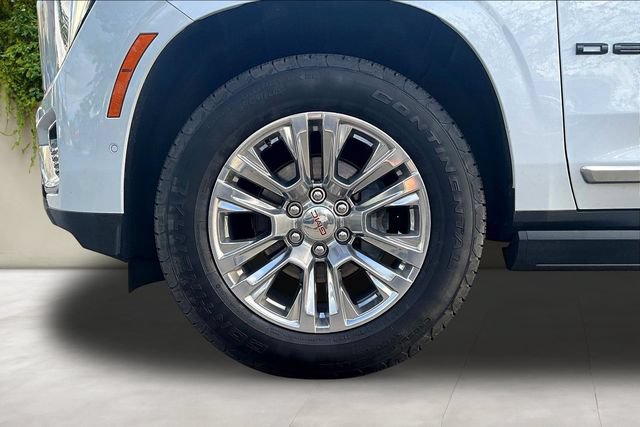 Used 2026 GMC Yukon Denali w/ Sun & Power Step Package AWD/4WD image 33