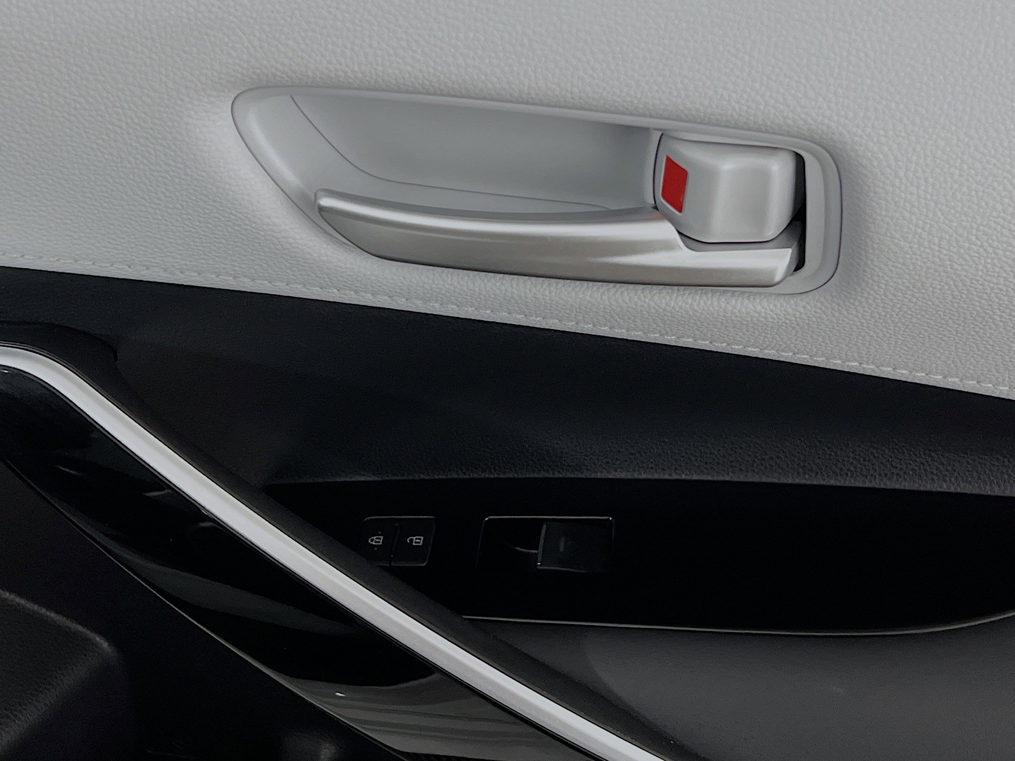 Used 2023 Toyota Corolla XSE image 32