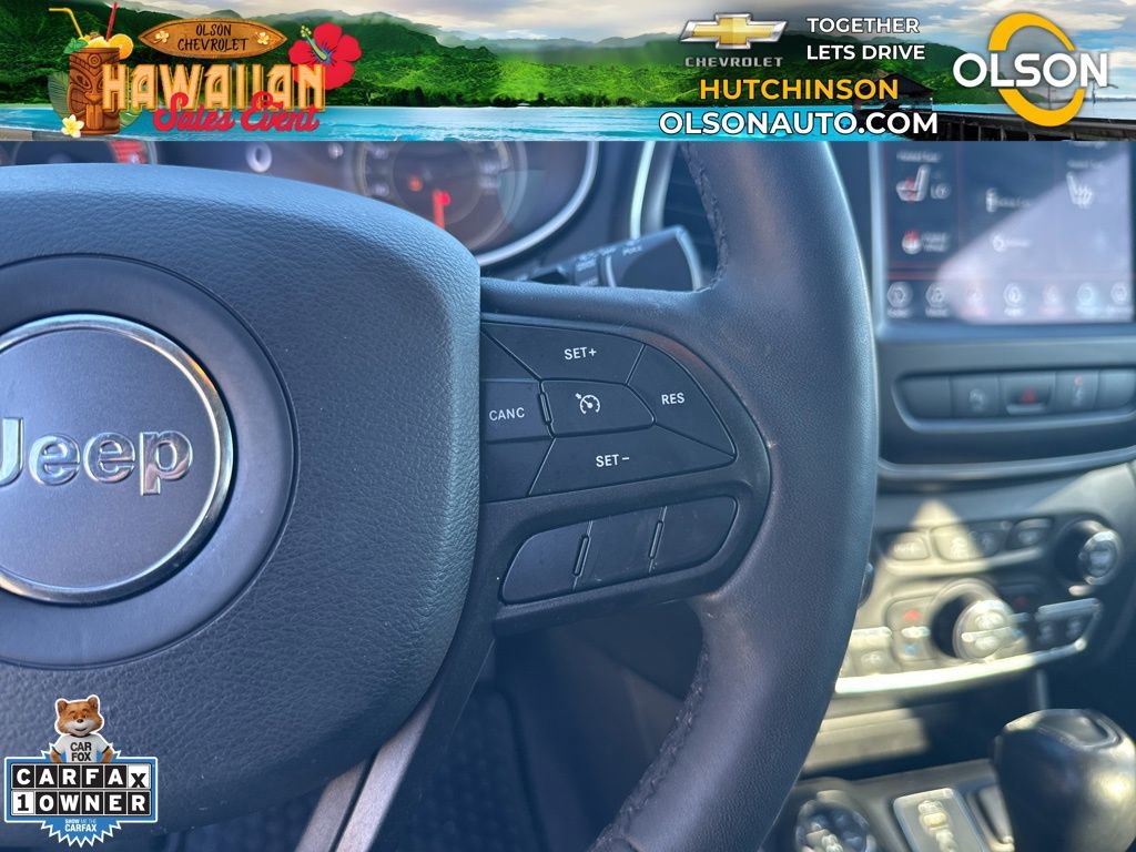 Used 2022 Jeep Cherokee Trailhawk image 14