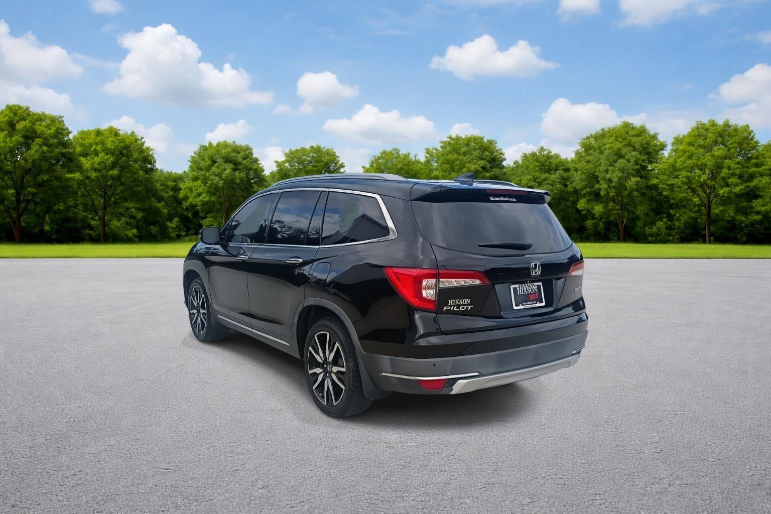 Used 2019 Honda Pilot Touring image 5