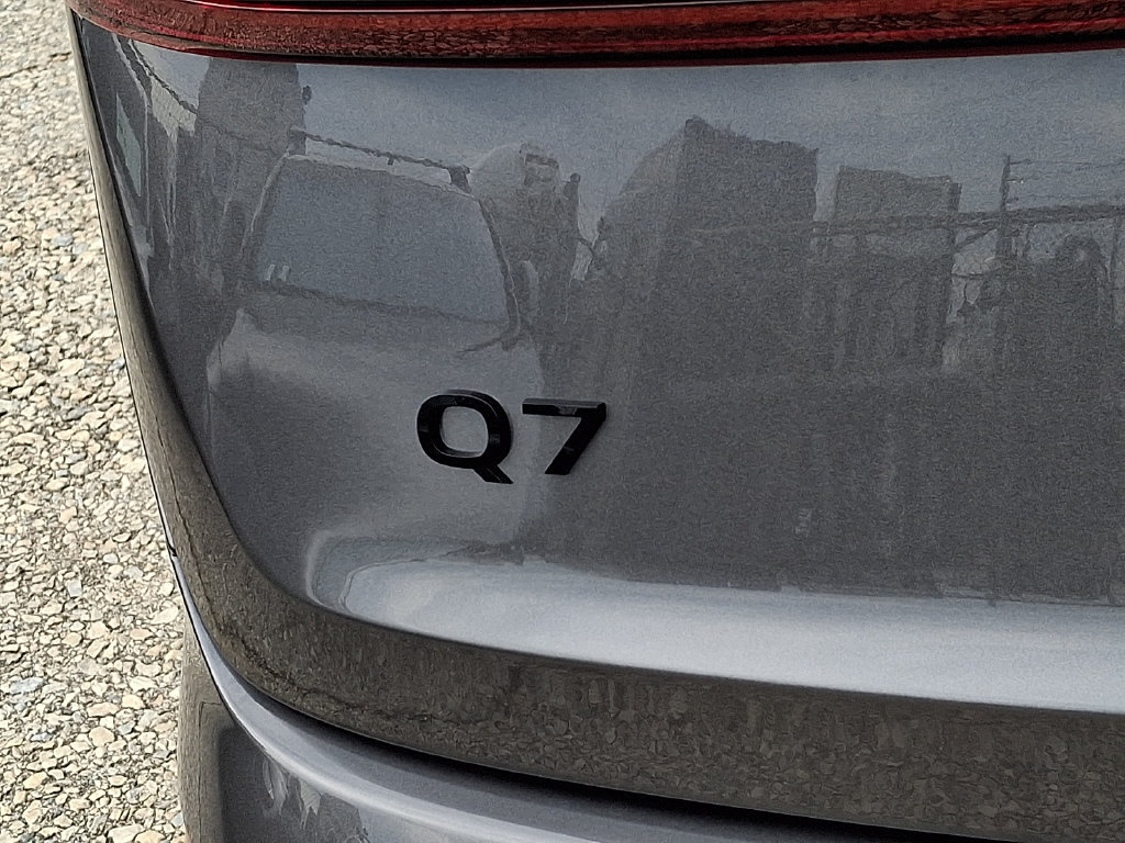 New 2026 Audi Q7 2.0T Premium AWD/4WD image 15