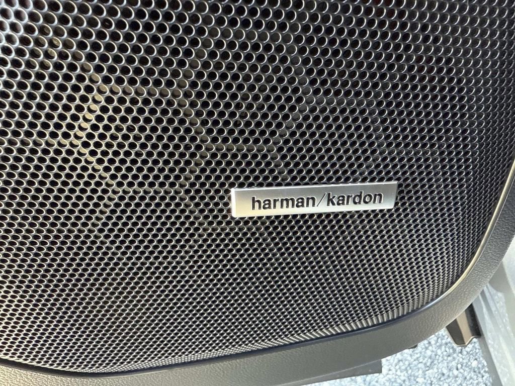 New 2026 Subaru Ascent Limited image 12