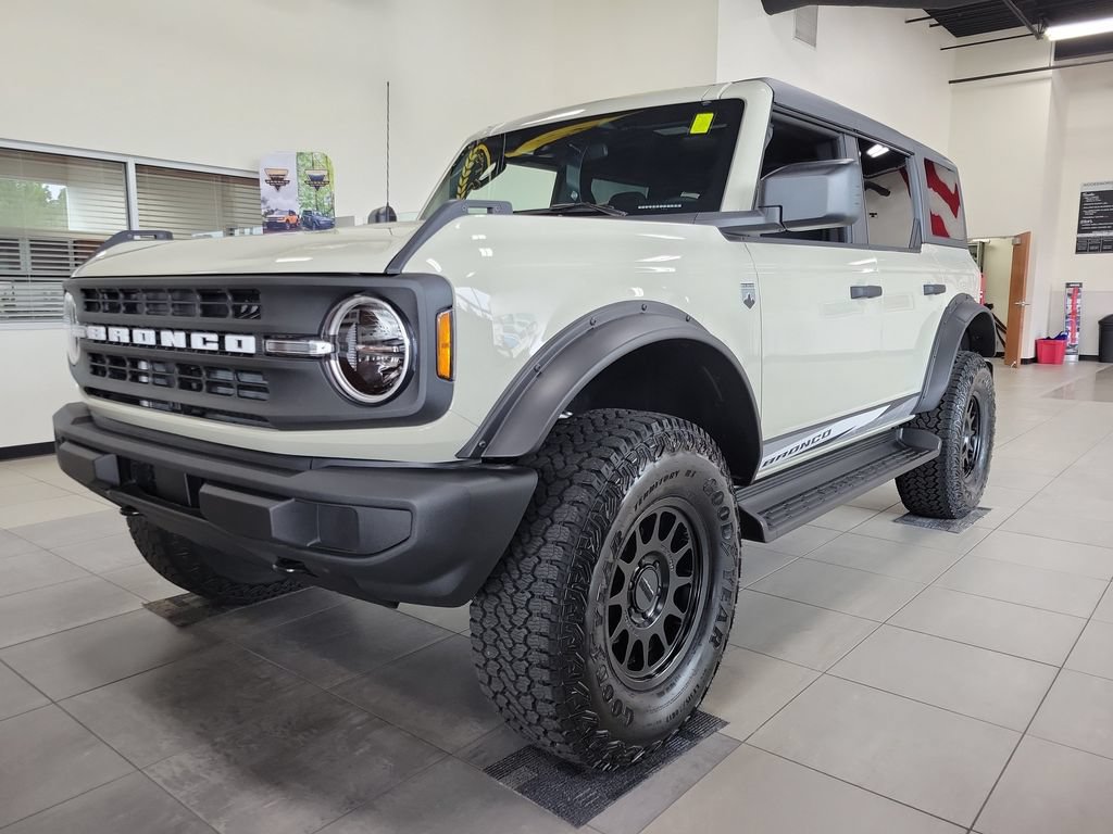 New 2026 Ford Bronco Big Bend AWD/4WD image 2