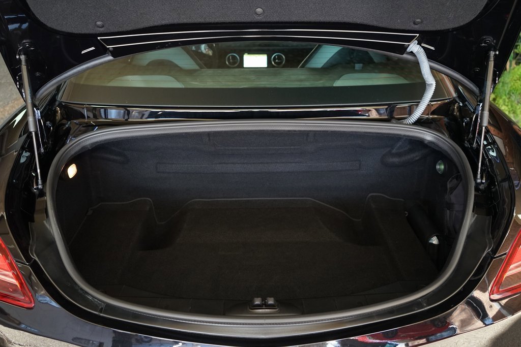 Used 2011 Mercedes-Benz SLS AMG Coupe image 26