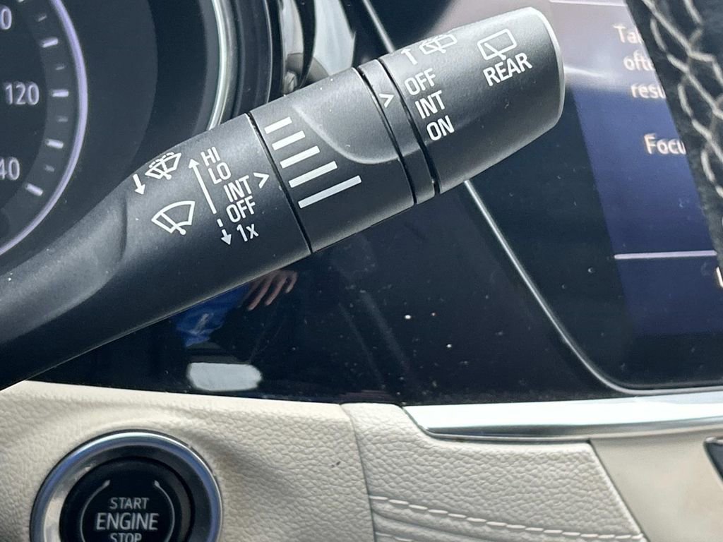 Used 2022 Buick Encore GX Essence w/ Advanced Technology Package FWD image 33