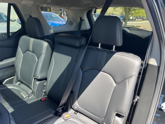 Used 2025 Honda Pilot Touring image 45