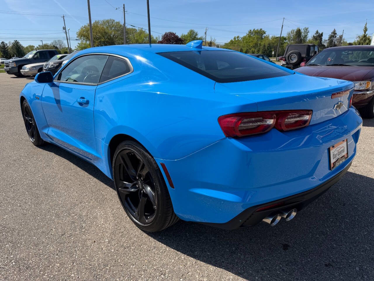 Used 2022 Chevrolet Camaro LT w/ Technology Package RWD image 4