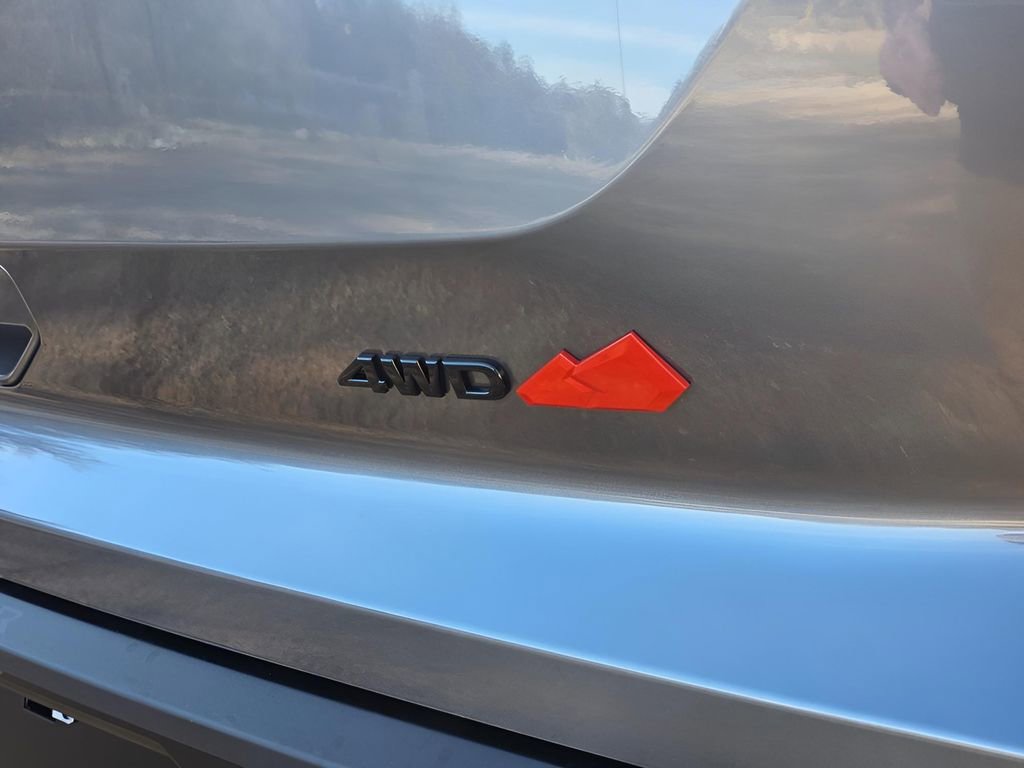 New 2026 Nissan Pathfinder Rock Creek image 8