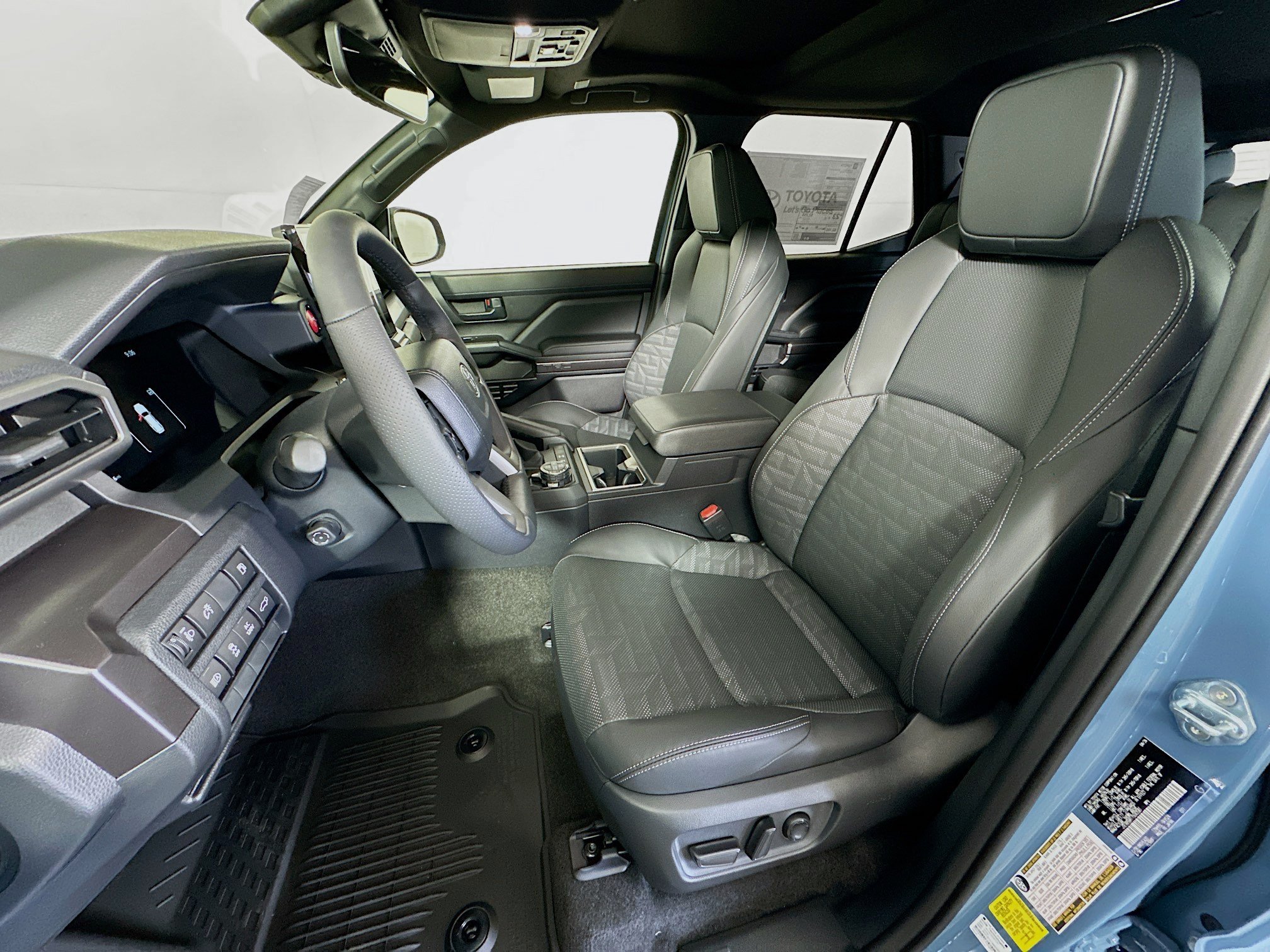 New 2026 Toyota 4Runner TRD Off-Road Premium AWD/4WD image 9