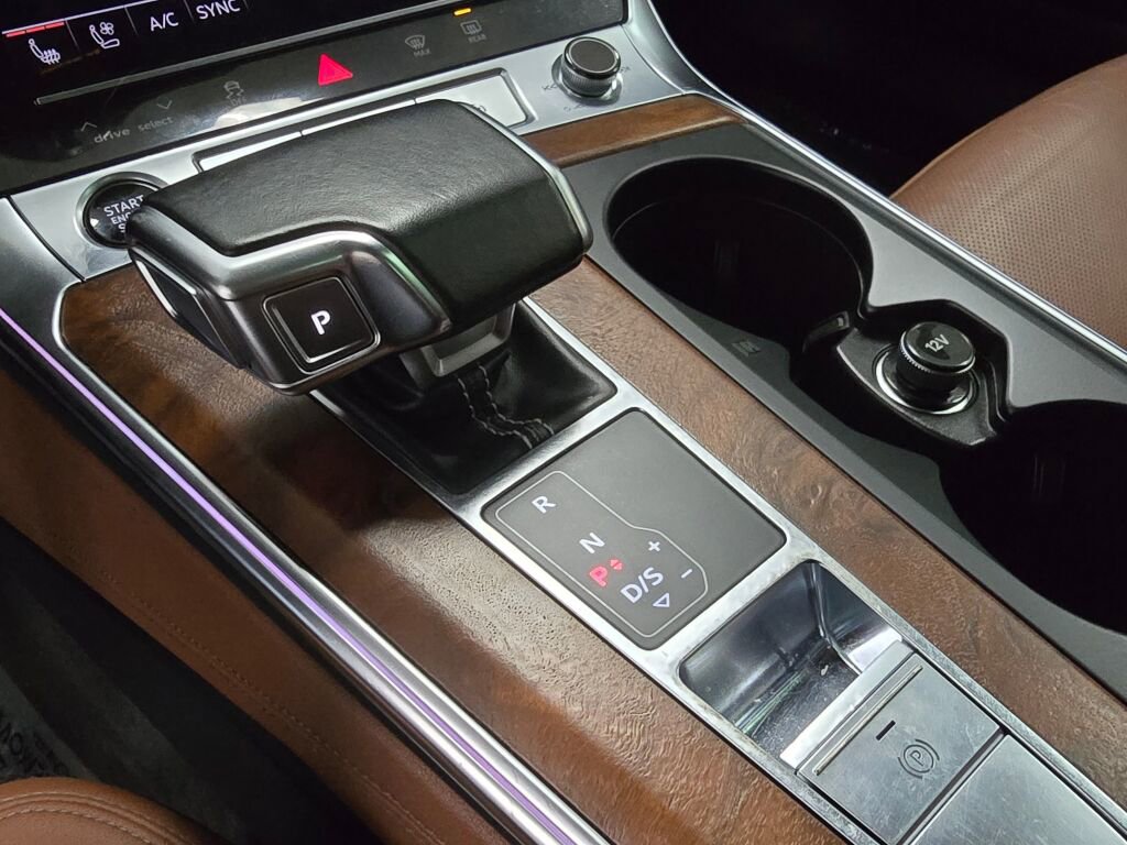 Used 2022 Audi A6 Premium Plus w/ Premium Plus Package image 16