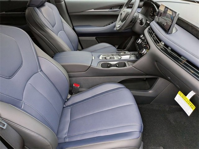 New 2026 INFINITI QX60 Sport w/ Dark Cargo Package image 33