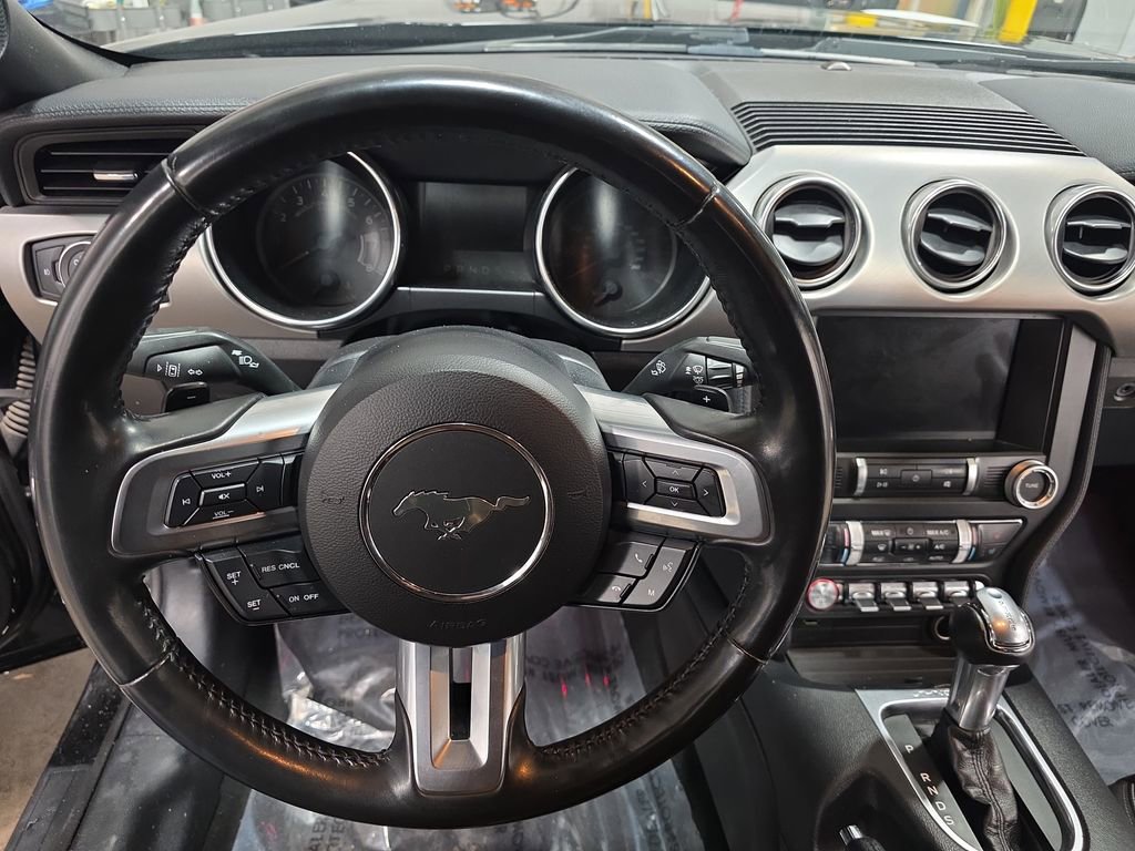 Used 2021 Ford Mustang Premium image 17