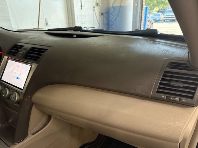 Used 2009 Toyota Camry LE FWD image 25