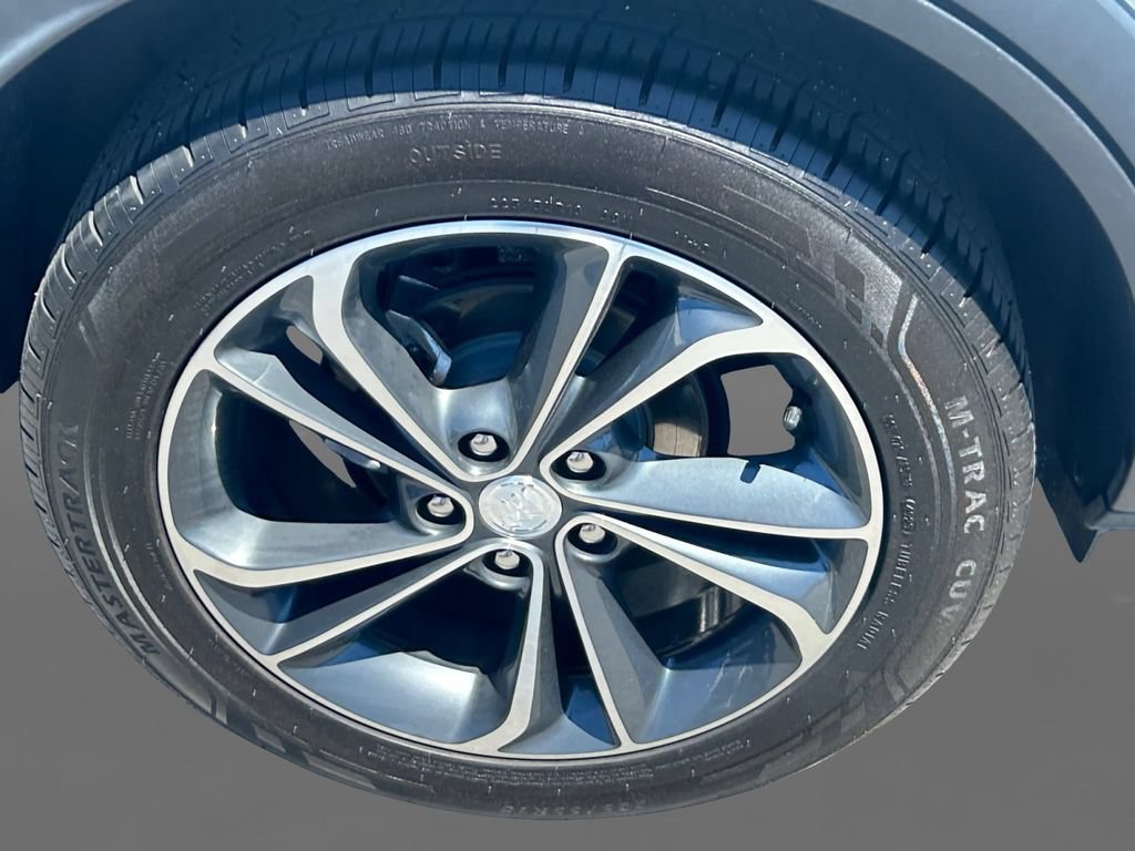Used 2023 Buick Encore GX Select FWD image 16