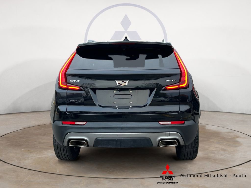 Used 2022 Cadillac XT4 Premium Luxury w/ Enhanced Visibility Package image 4
