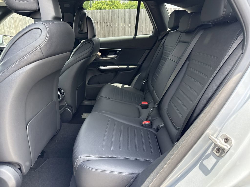 New 2025 Mercedes-Benz GLC 350e 4MATIC image 12