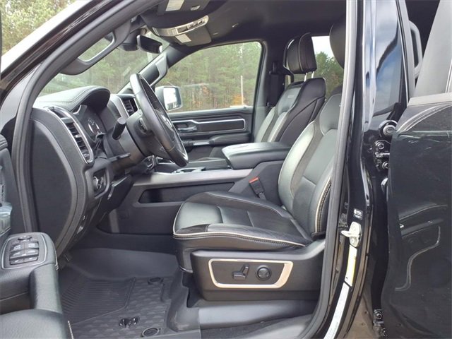 Used 2024 RAM 1500 Laramie image 12