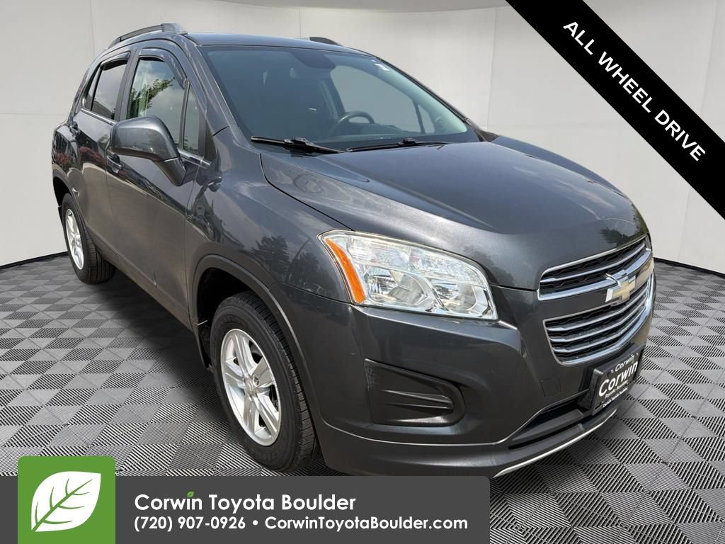 Used 2016 Chevrolet Trax LT w/ LT Sun and Sound Package AWD/4WD image 1