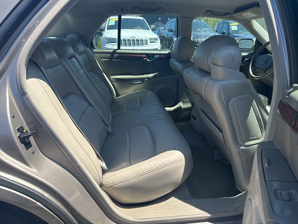 Used 2004 Cadillac De Ville image 35