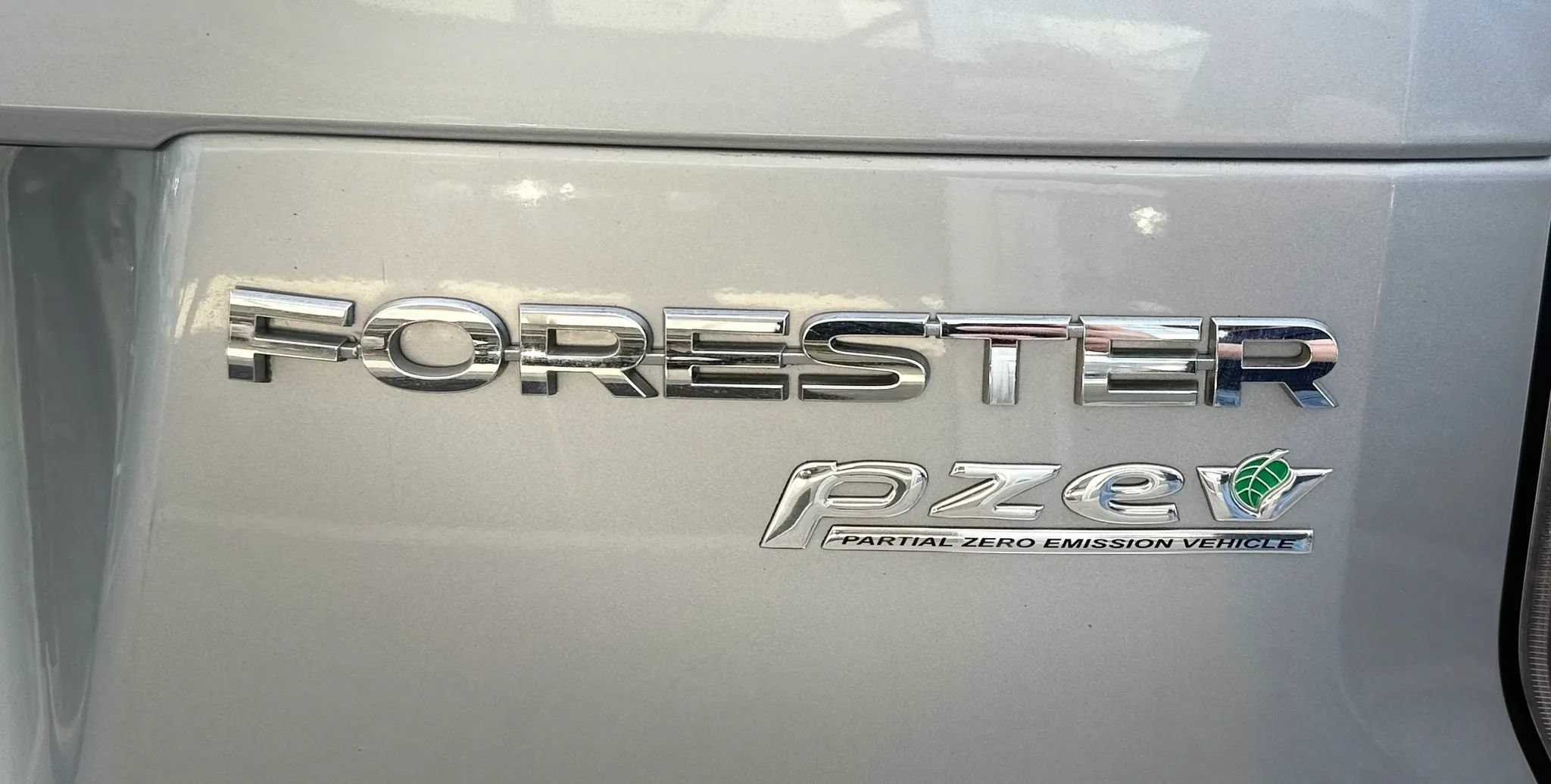 Used 2016 Subaru Forester 2.5i Premium AWD/4WD image 40