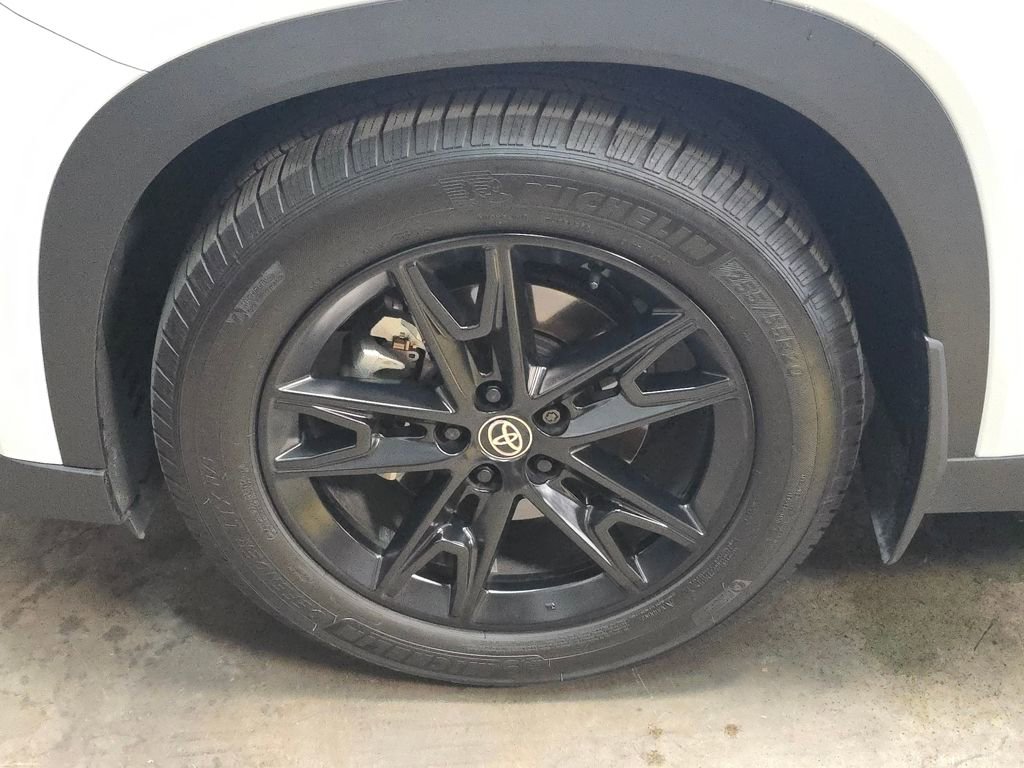 Used 2024 Toyota Grand Highlander MAX Platinum image 20