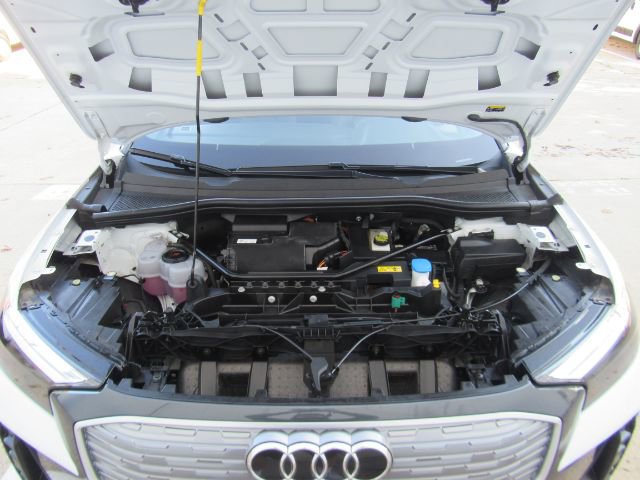Used 2022 Audi Q4 e-tron Premium Plus w/ Premium Plus image 52