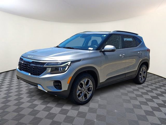 Certified 2024 Kia Seltos S AWD/4WD image 3
