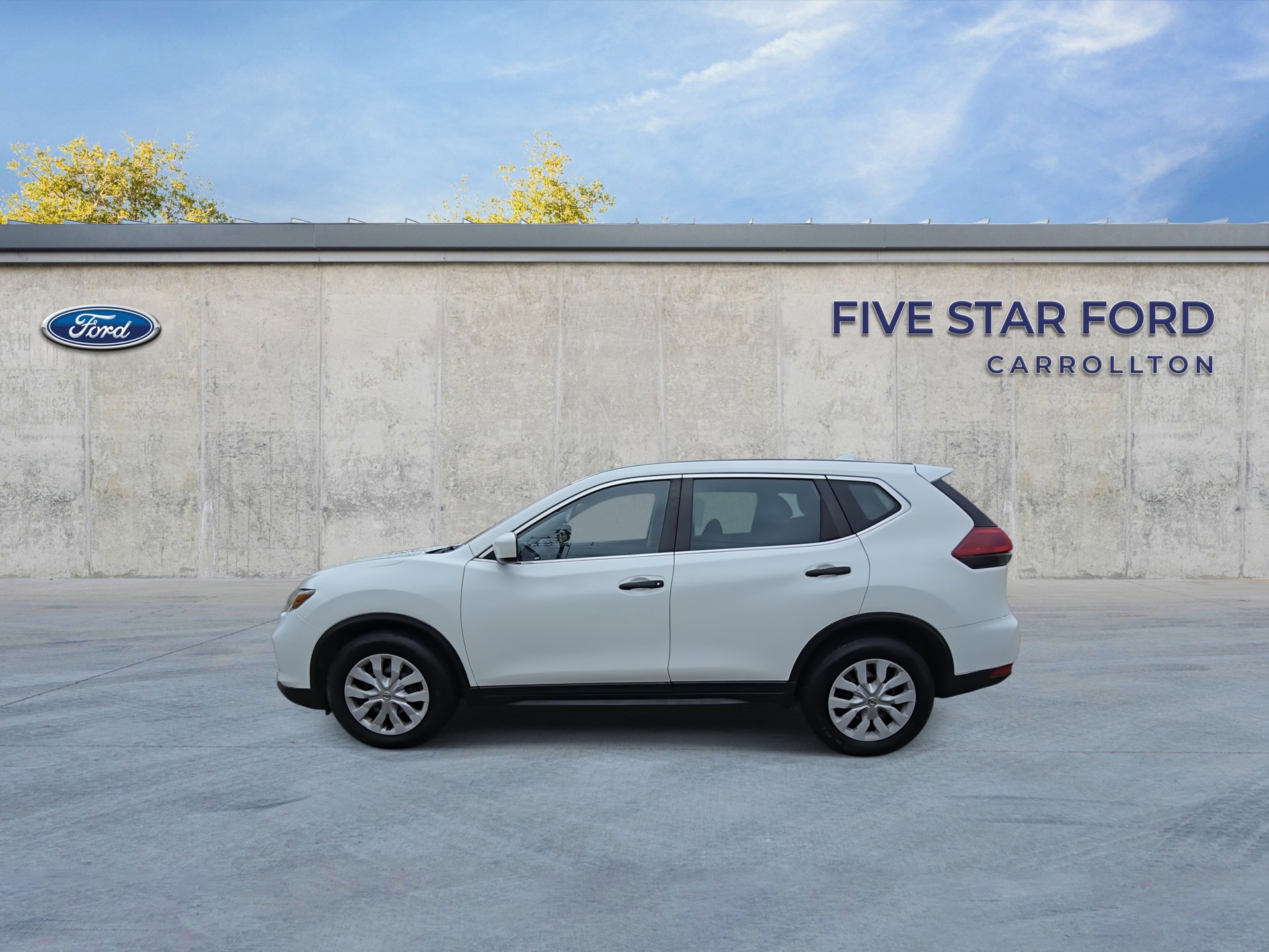 Used 2019 Nissan Rogue S FWD image 5