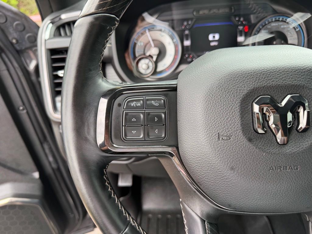 Used 2022 RAM 2500 Limited w/ Night Edition AWD/4WD image 17