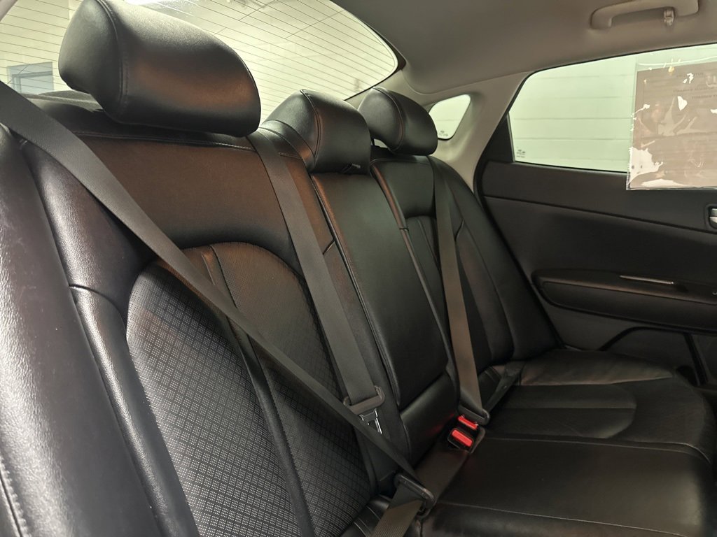 Used 2016 Kia Optima EX image 22