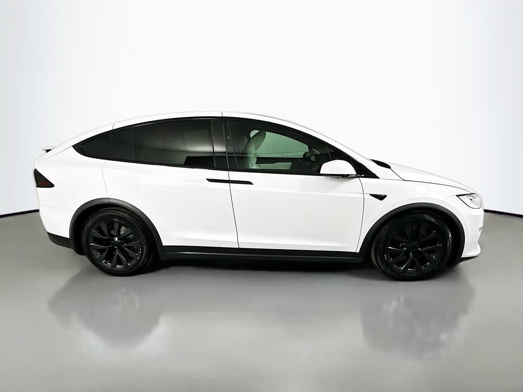 Used 2022 Tesla Model X AWD/4WD image 4