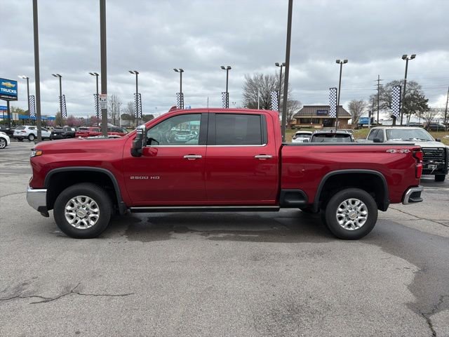 Used 2025 Chevrolet Silverado 2500 LTZ w/ LTZ Convenience Package image 6