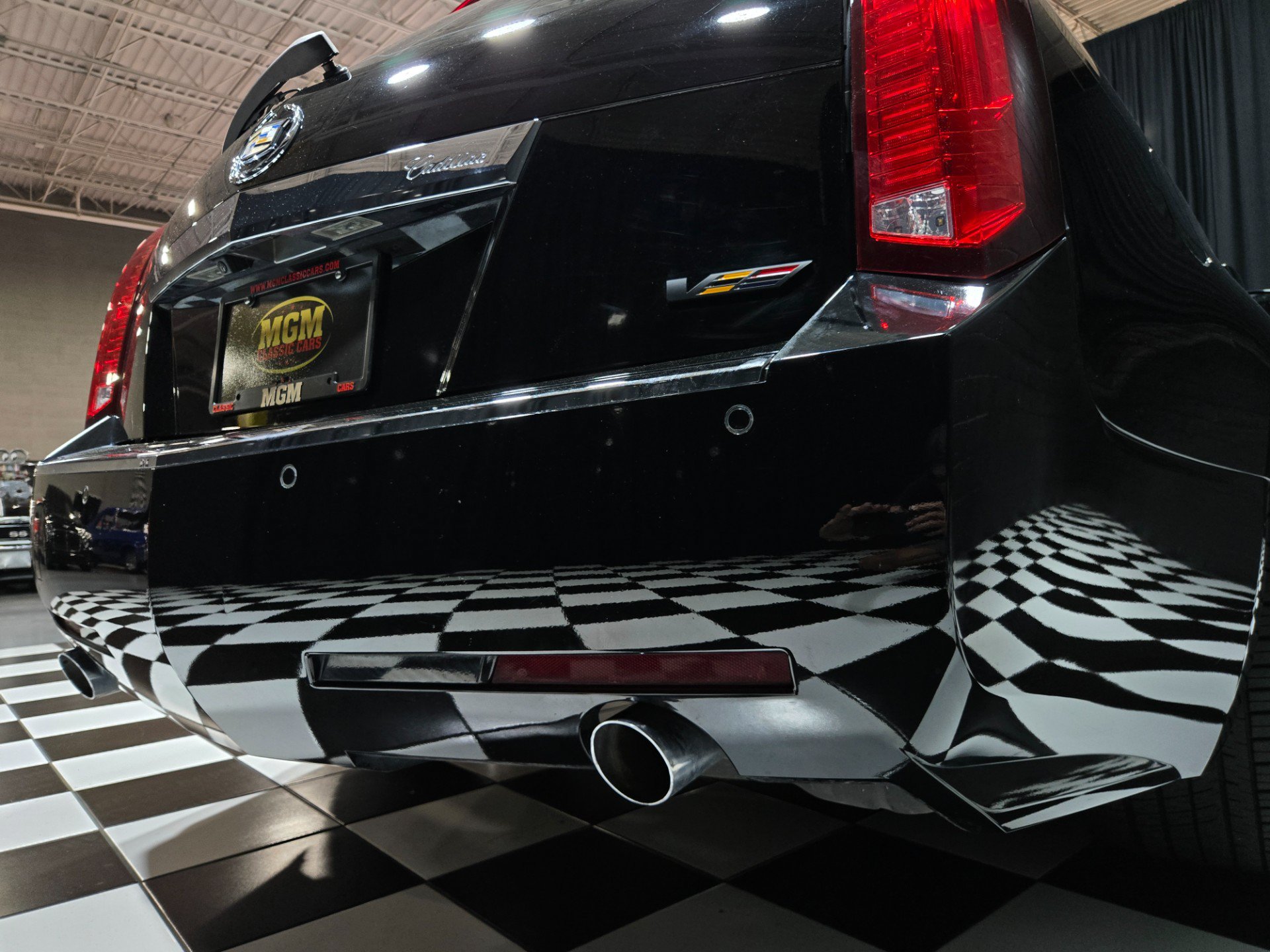 Used 2013 Cadillac CTS V w/ Wood Trim Package RWD image 47