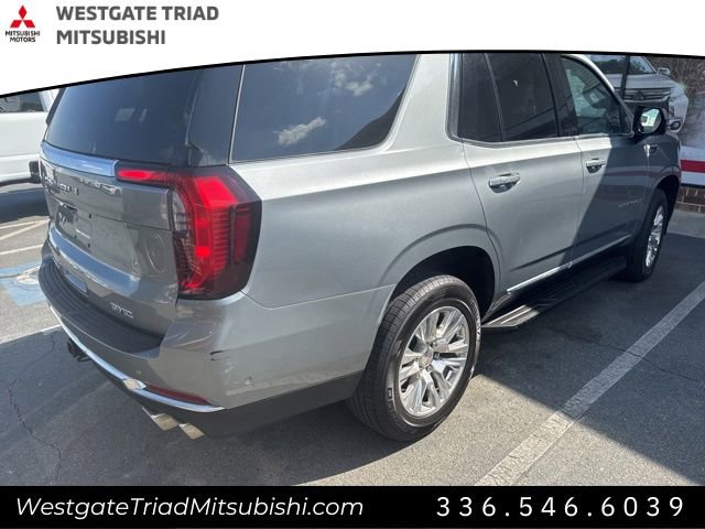 Used 2025 GMC Yukon Denali AWD/4WD image 9