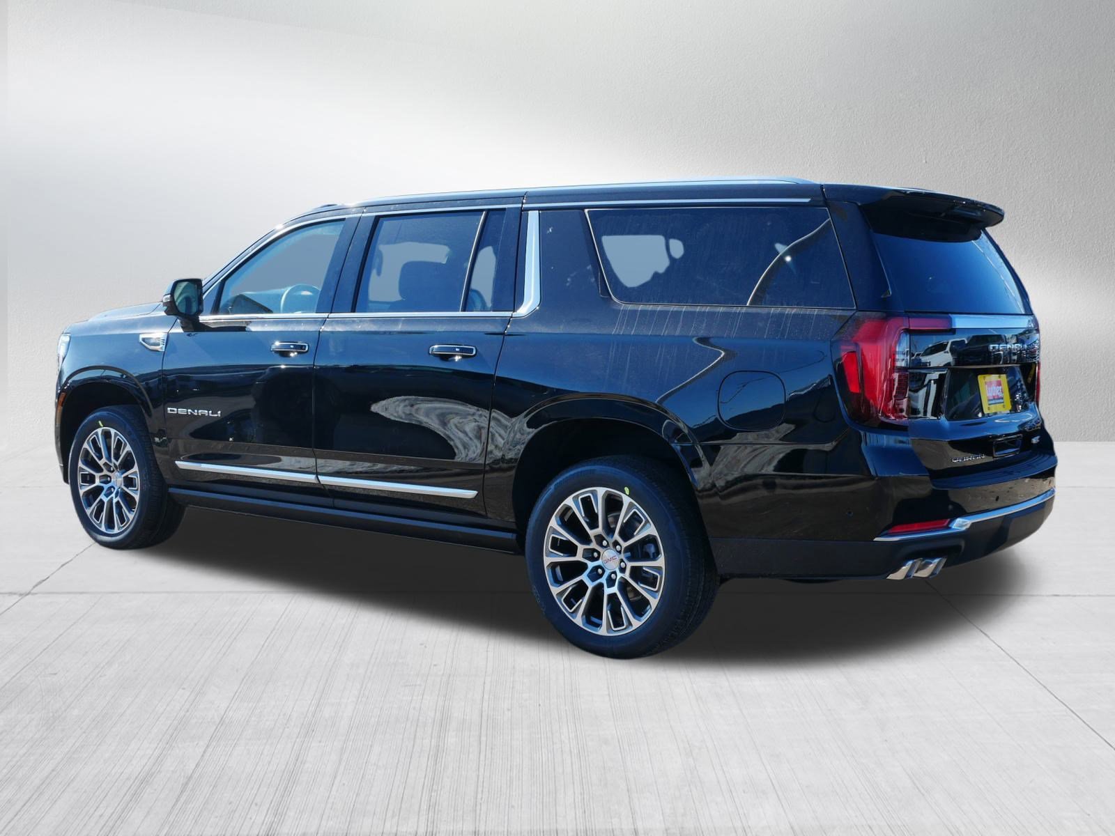 New 2026 GMC Yukon XL Denali w/ Denali Reserve Package video 2