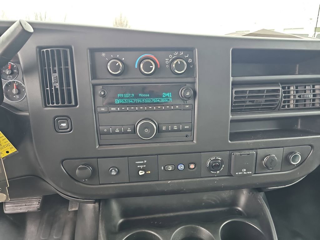 Certified 2021 Chevrolet Express 3500 Cutaway w/ Power Convenience Package image 19