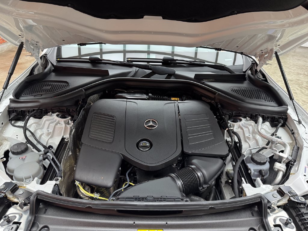 Certified 2025 Mercedes-Benz GLC 300 4MATIC image 28