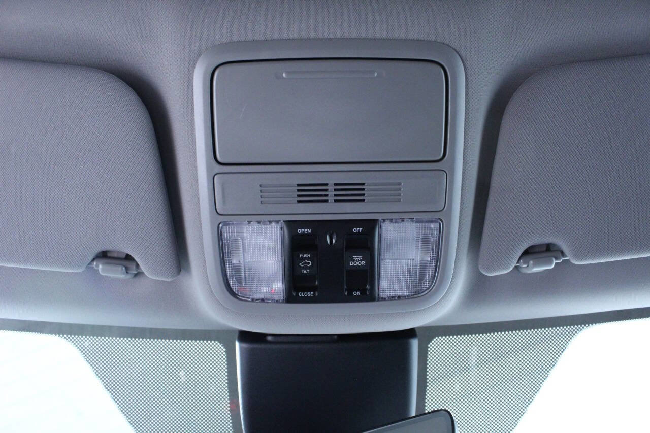 Used 2024 Honda Odyssey EX-L image 25