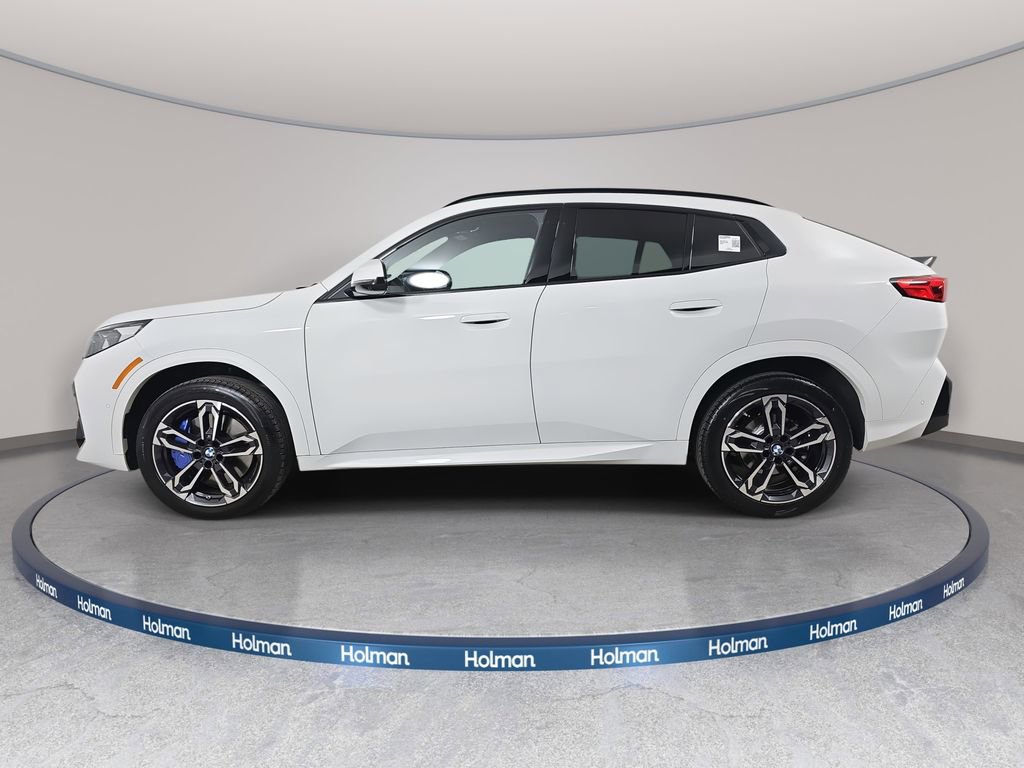 Used 2025 BMW X2 xDrive28i w/ Technology Package image 9
