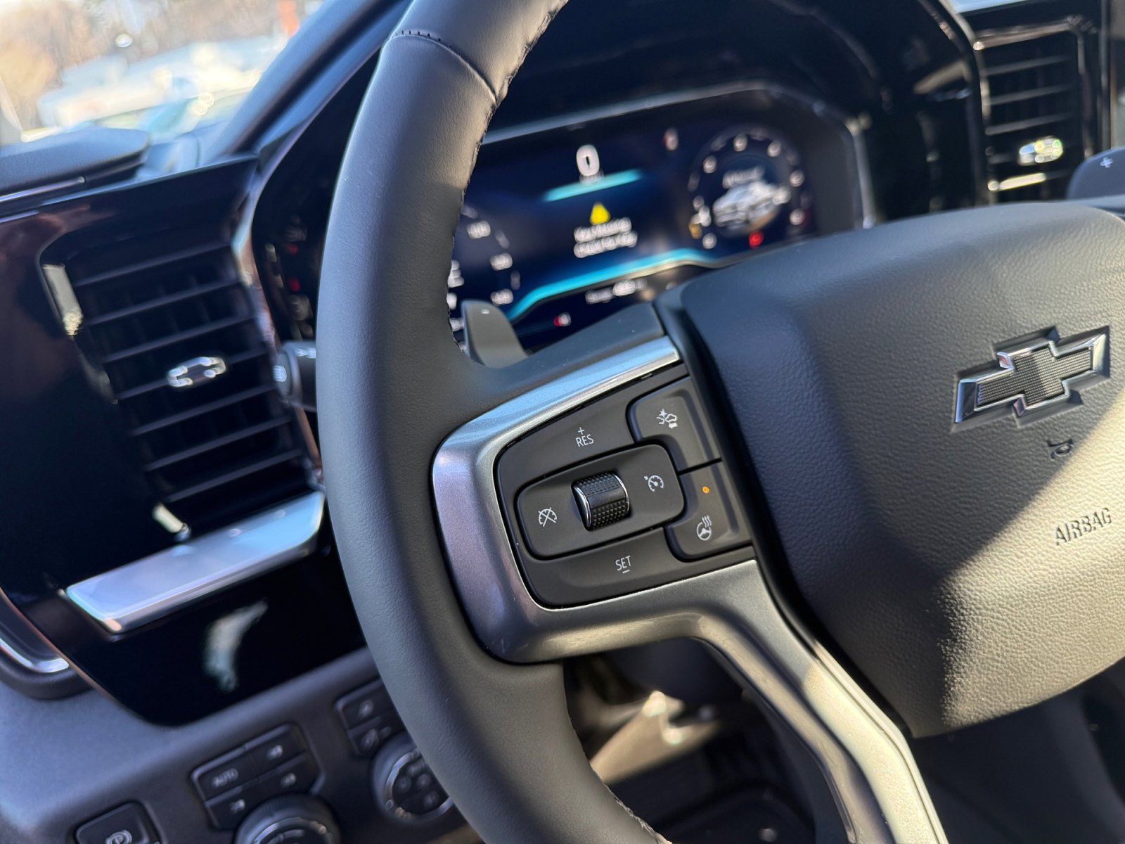 New 2025 Chevrolet Silverado 1500 RST AWD/4WD image 19