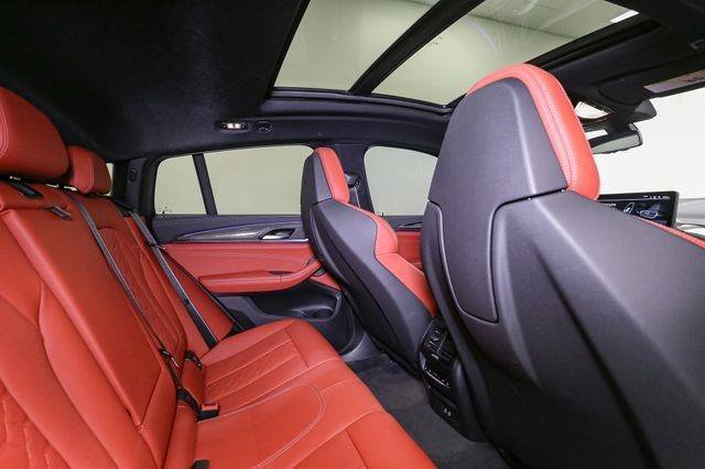 Used 2022 BMW X4 M w/ Competition Package image 26