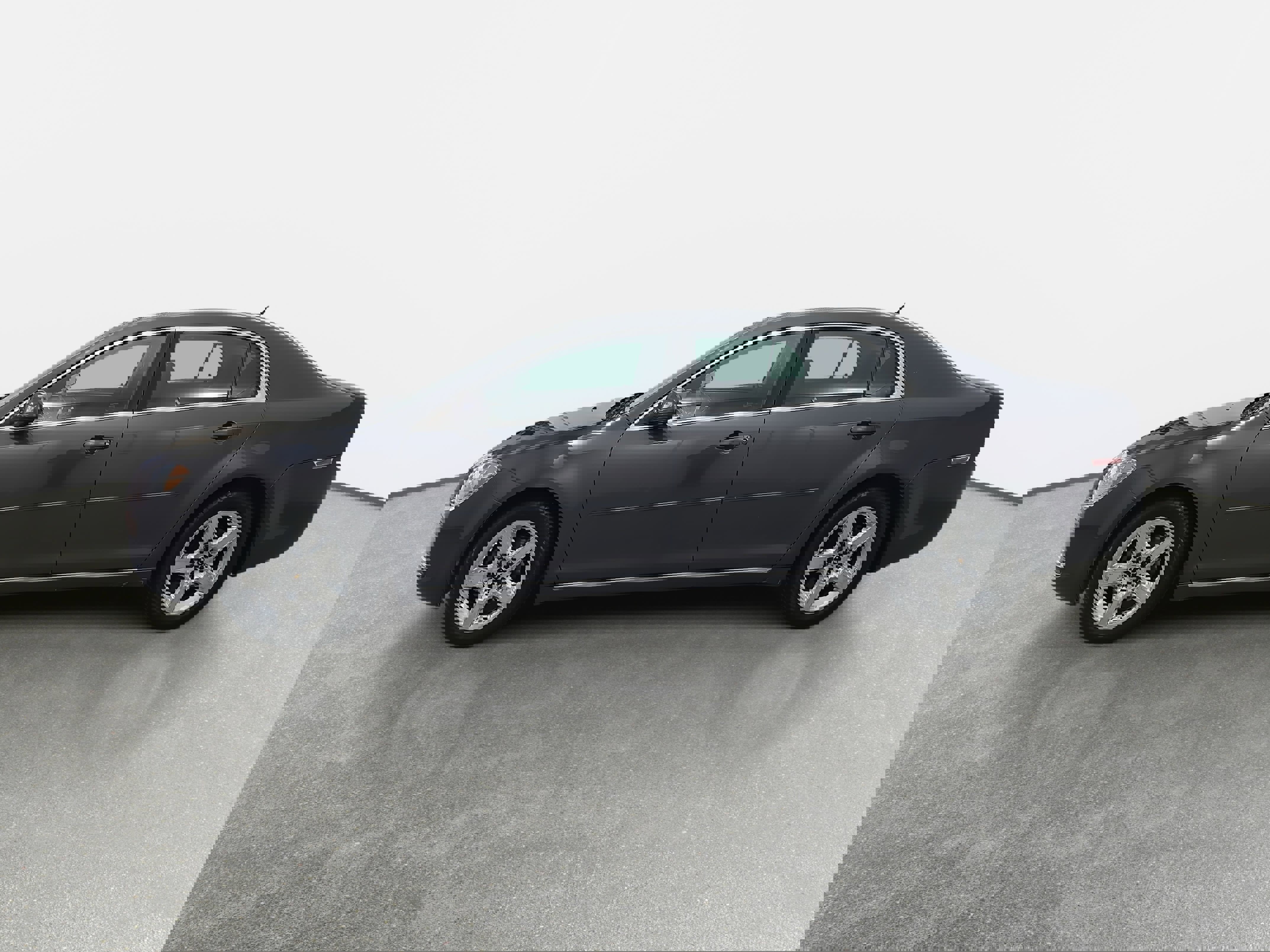 Used 2010 Chevrolet Malibu LT w/ Power Convenience Package image 8