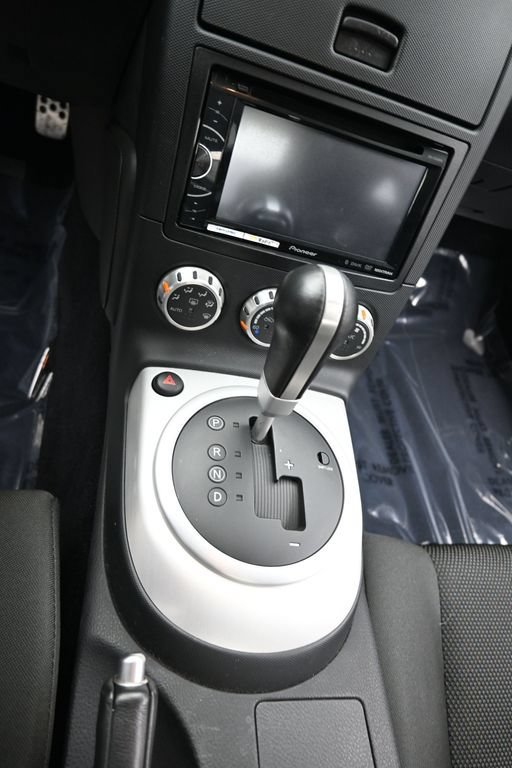 Used 2006 Nissan 350Z Enthusiast RWD image 14