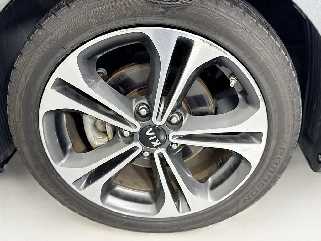 Used 2016 Kia Forte EX image 34
