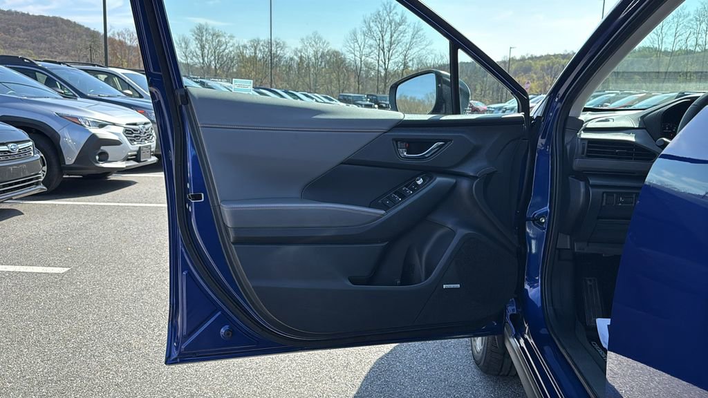 Used 2025 Subaru Crosstrek 2.5i Limited image 11