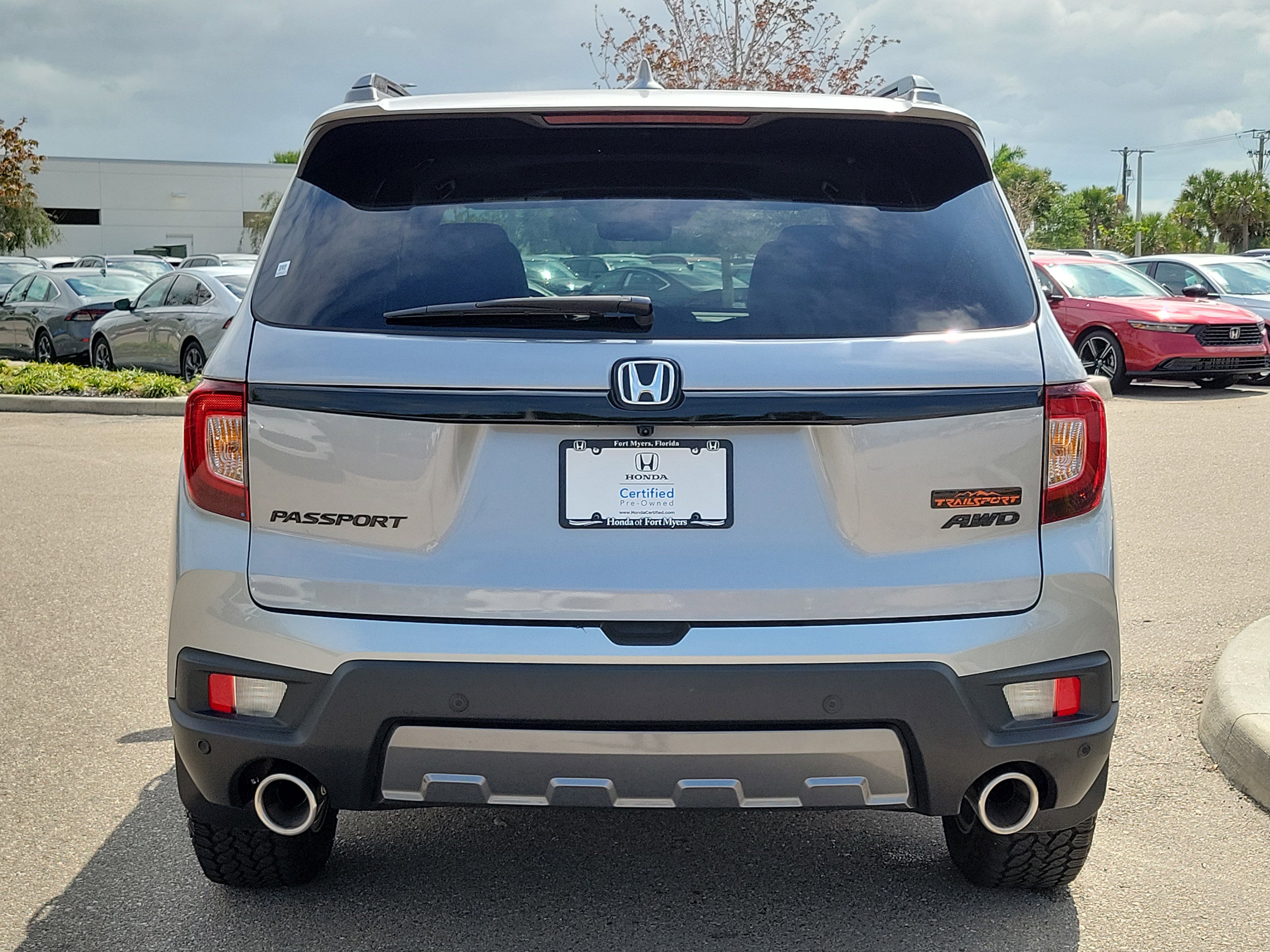 Certified 2025 Honda Passport TrailSport image 5